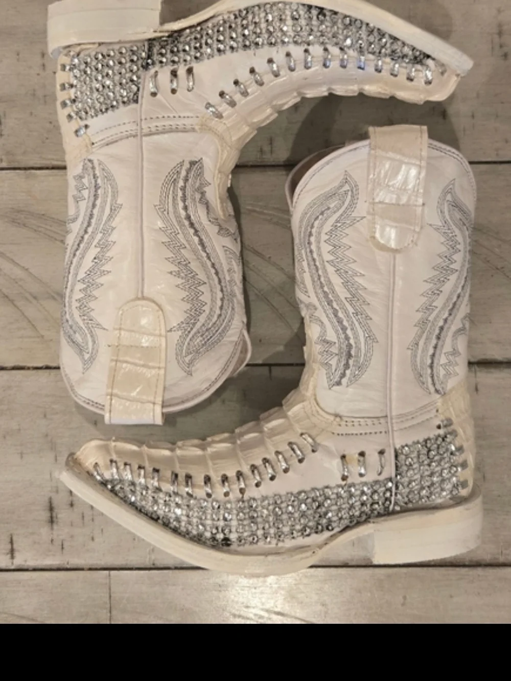 White Diamonds Girls 14.5 Rhinestone Glitter Western Cowgirl Boots.